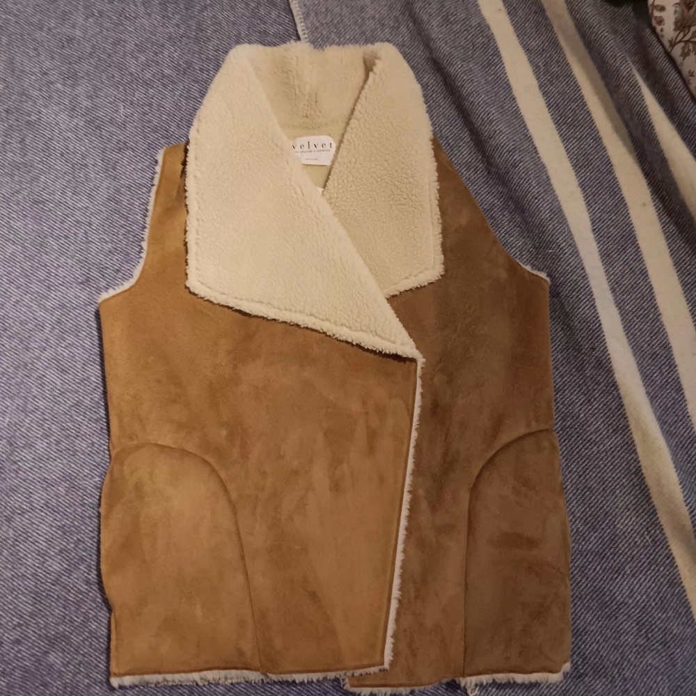 Gorgeous Women's Shearling Vest